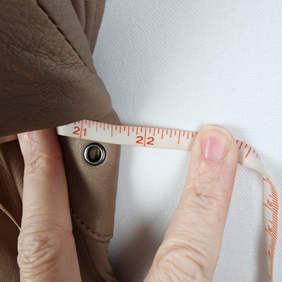 Vince 100% Leather Tan Moto Waist Cinched Jacket Size Large Neutral Biker - Picture 8 of 9